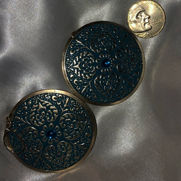 Earrings!!!! - Picture 3 of 3